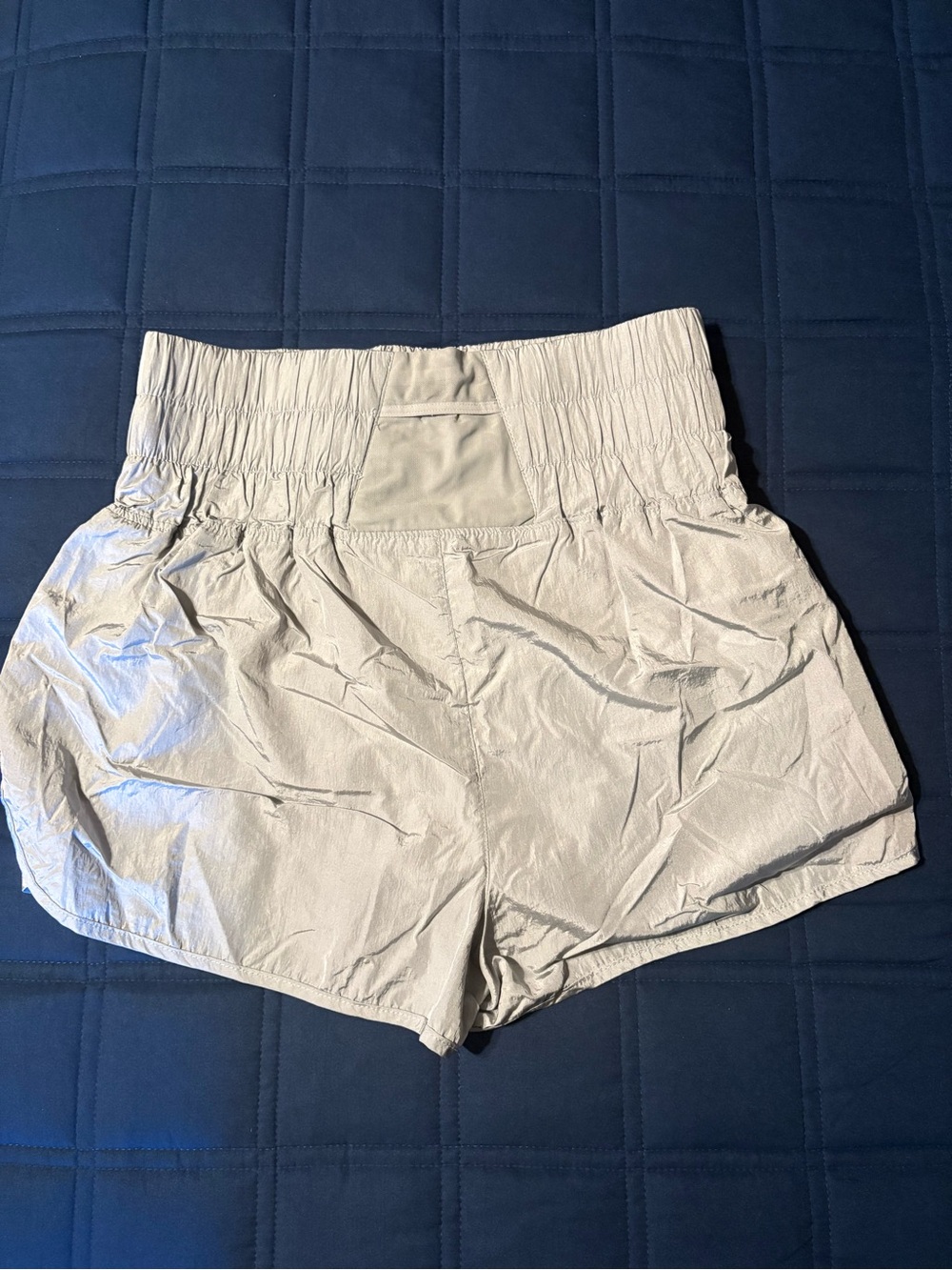 Free People Light Gray Elastic Waist Women's Shorts - Picture 2 of 4